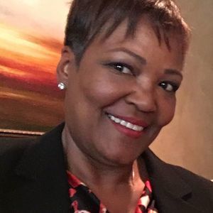 Meet your Posher, Cecile